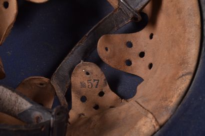 Casque Allemand m/38 de la protection aérienne....