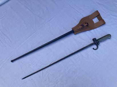 Baïonnette Lebel modèle 1886. Poignée en...