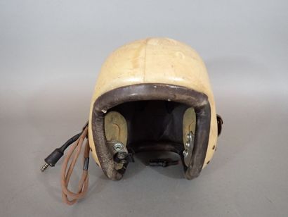Casque de pilote Gueneau type 29 en fibre...