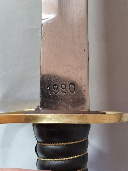 Copie de sabre dans le goût d'un sabre de...