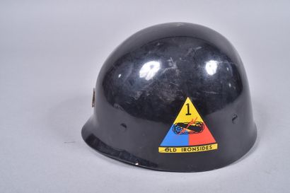Sous casque américain M-1964 en résine avec...