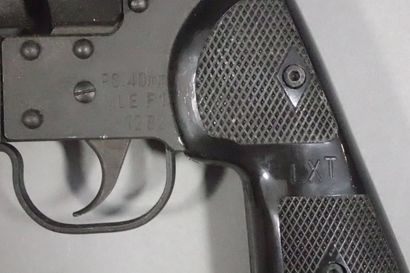 Pistolet français LXT modèle F1. PS 40mm....