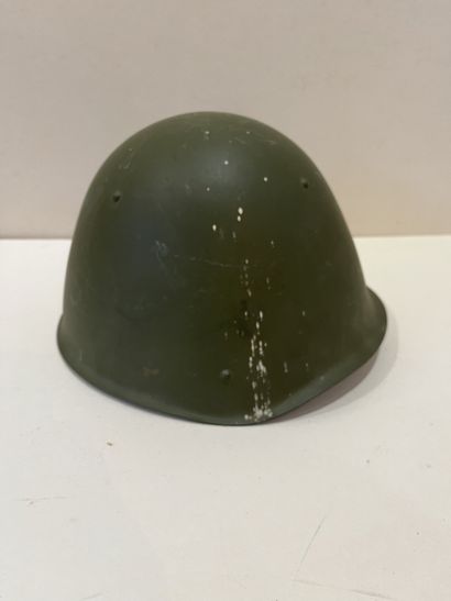 Casque d’acier soviétique Ssh 68 en acier...