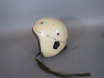 Casque de pilote Gueneau type 313, en fibre...