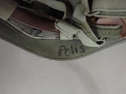 Casque français modèle F1. Coque en acier...
