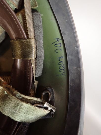 Casque français modèle F1. Coque en acier...