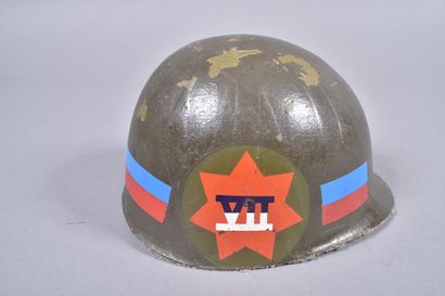Sous casque américain M-1964 en résine avec...