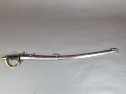 Copie de sabre dans le goût d'un sabre de...