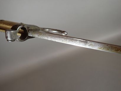 Sabre baïonnette Chassepot modèle 1870. Poignée...