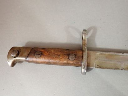 Baïonnette espagnole modèle 1893. Poignée...