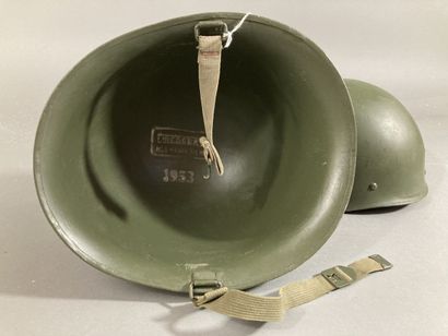 Casque mod 51 avec son liner, complet de...