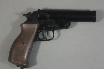 Pistolet lance fusée Mondial de fabrication...