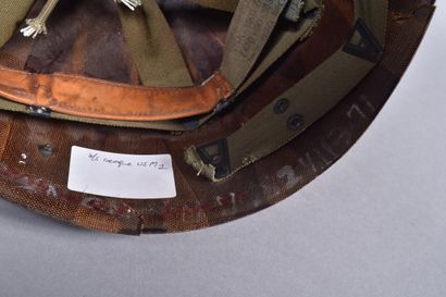 Sous casque américain M-1958 en résine avec...