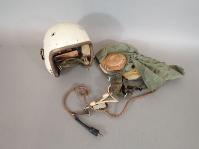 Casque de pilote Gueneau type 313, en fibre...