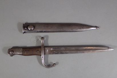 Baïonnette turque modèle 1903 raccourcie....