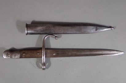 Baïonnette turque modèle 1903 raccourcie....