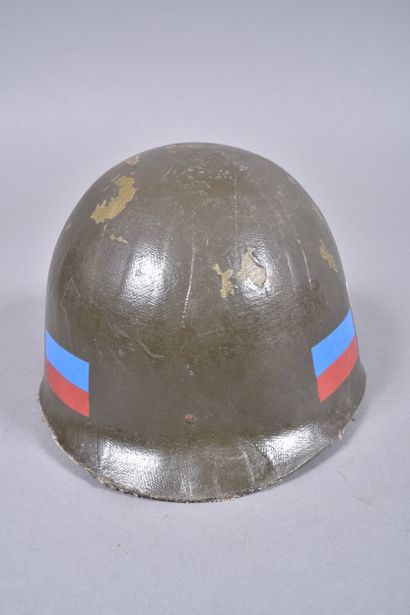 Sous casque américain M-1964 en résine avec...