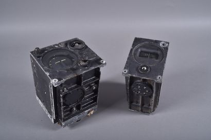 USAAF- US NAVY. Deux éléments de gyrocompas...