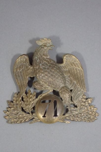 Plaque de shako au coq du 71° de ligne, en...