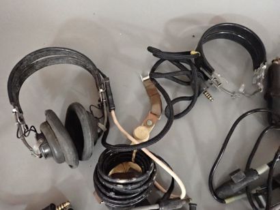 Lot d’équipement radio de l’Armée de l’Air:...