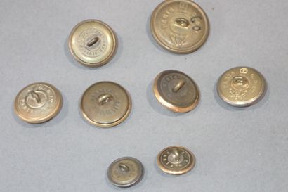 Second empire : Ensemble de 8 boutons dont...