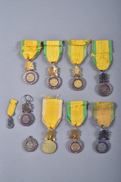 FRANCE. Ensemble de dix médailles militaires...