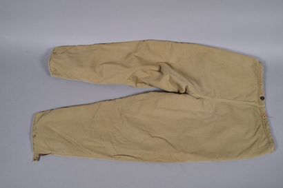 USN- Pantalon de pont réalisé à partir d’une...
