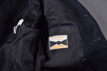 Un uniforme de sapeur-pompiers Vareuse, pantalon...