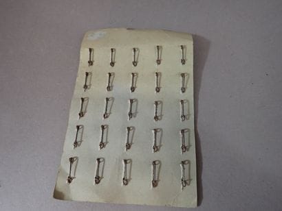 Plaquette de fabricant d’origine, de 25 insignes...
