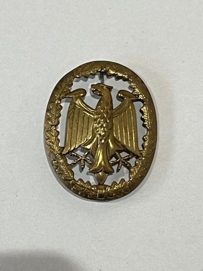 Insigne de poitrine allemand à décor d'un...