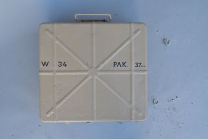 Valise de transport pour obus de Pak 37....