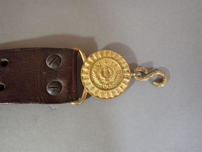 Ceinturon de grande tenue d’officier de l’intendance....