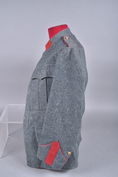Vareuse de l'armée Suisse, en drap Feldgrau,...