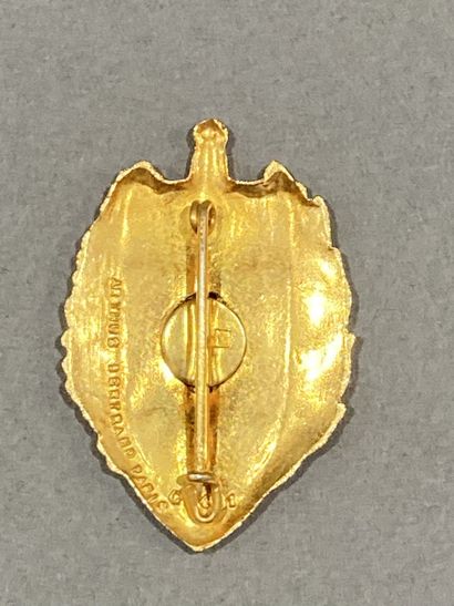 Lot d’insignes et boutons : Insigne PMS (AB...