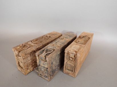 Lot de 3 caisses à munitions allemandes pour...