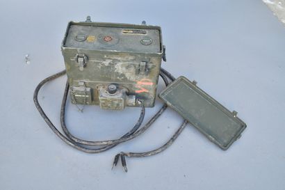 Elément de radio américaine. Vibrator Power...