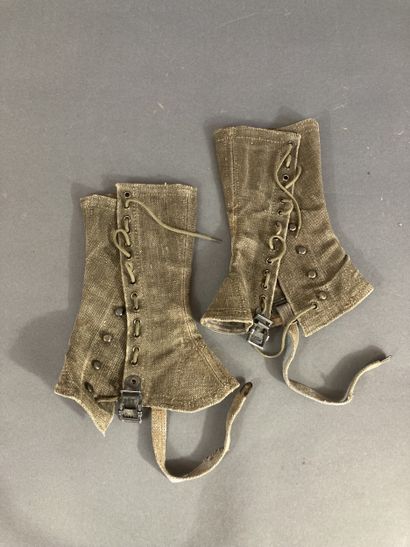 Paire de guêtres en toile forte kaki, Taille...