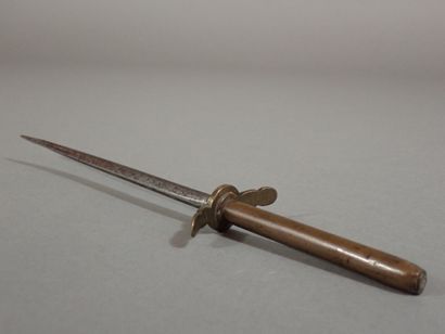 Stylet ou dague de prostituée, de type 