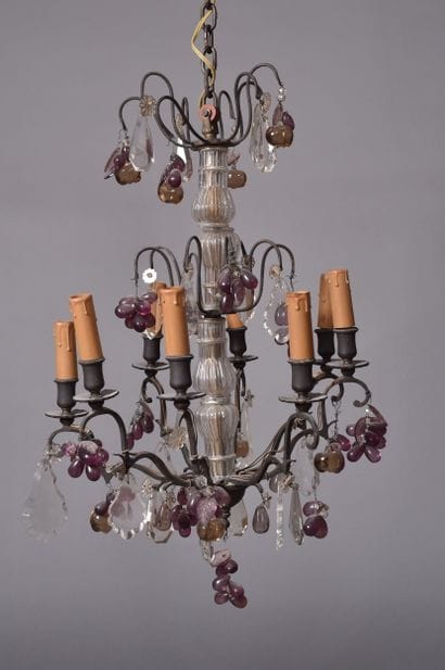 Lustre en bronze doré et pampilles à huit...