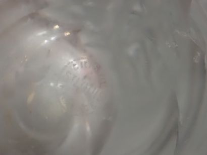 SAINT-LOUIS, Vase soliflore en cristal de...