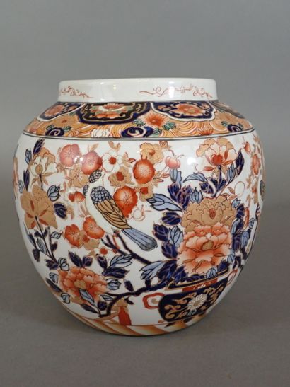 Pot à gingembre pouvant former vase en porcelaine...