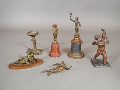 Lot de petits sujets en bronze et régule....
