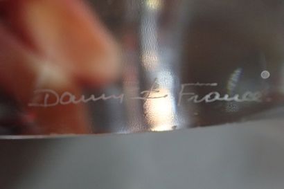 DAUM France. Presse-papier en cristal en...