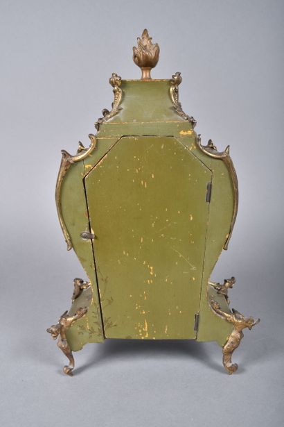 Garniture de cheminée en bois laqué vert...