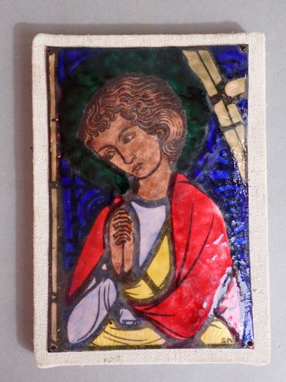 Petite plaque en cuivre émaillé figurant...