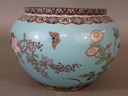 JAPON, fin XIXe ?, Cache-pot en émail cloisonné...
