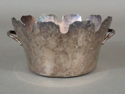 Rafraichissoir à verres en métal argenté,...