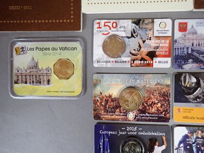Lot de huit pochettes de collection Stato...