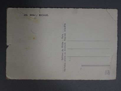 Lot de 3 papiers comprenant : 
- Carte postale...