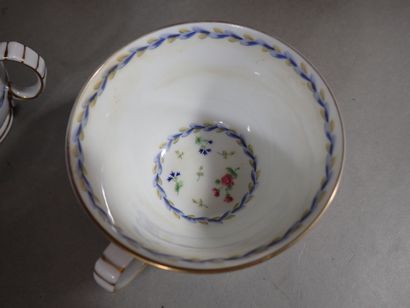BERNARDAUD, Limoges, France. Service à thé...